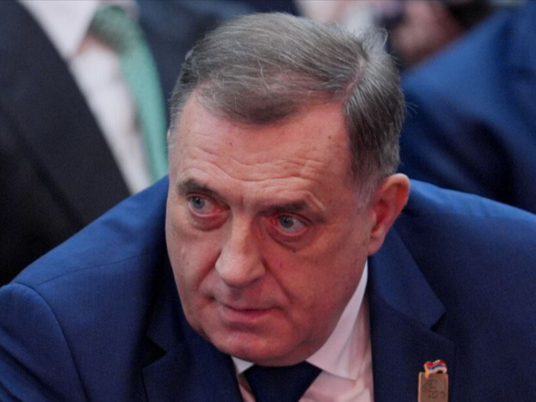 Dodik poručio "Ako tonem ja, tonemo svi"