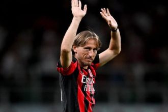 Edin Đžeko pred svima branio Modriča: “Modrić je bezvremenski fudbaler, on i dalje pravi razliku"