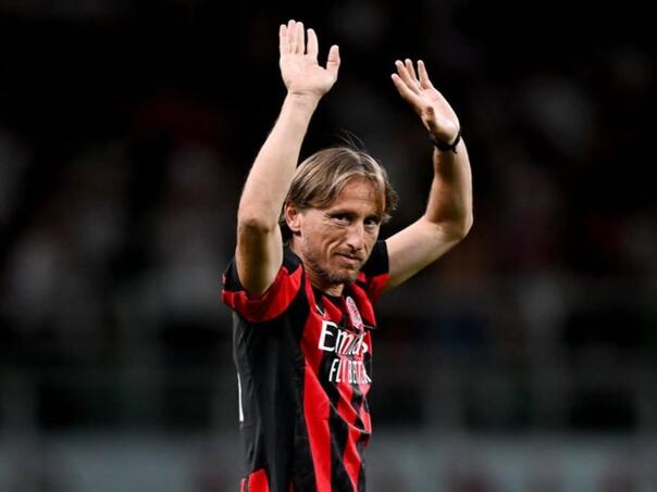 Edin Đžeko pred svima branio Modriča: “Modrić je bezvremenski fudbaler, on i dalje pravi razliku"