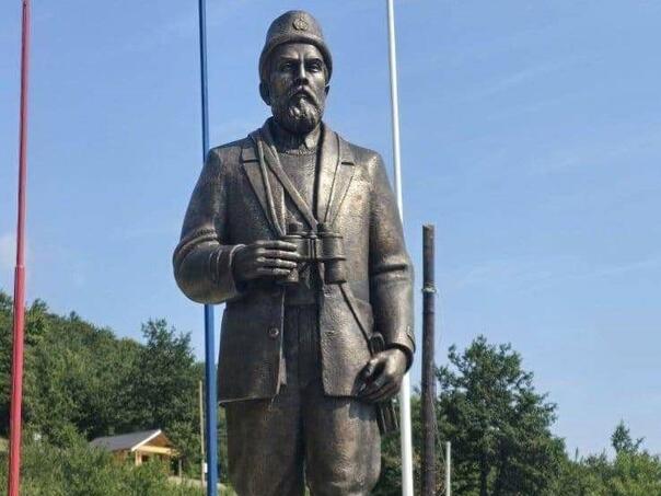 Kontroverze u Beranama: U Gornjem Zaostru otkriven spomenik četničkom komandantu Pavlu Đurišiću